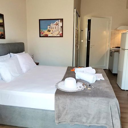 Studios Lia Adults Only -Fully Renovated Криси Амудия Екстериор снимка