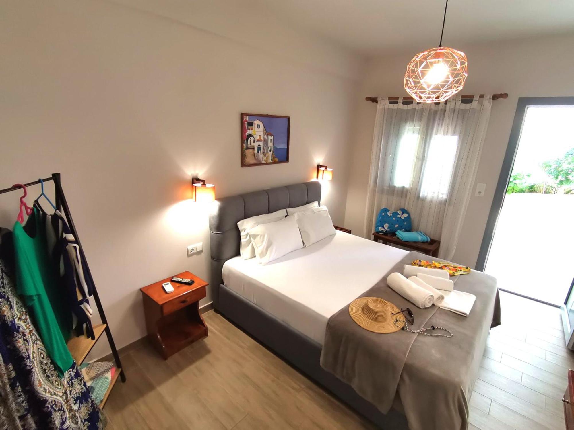 Studios Lia Adults Only -Fully Renovated Криси Амудия Екстериор снимка