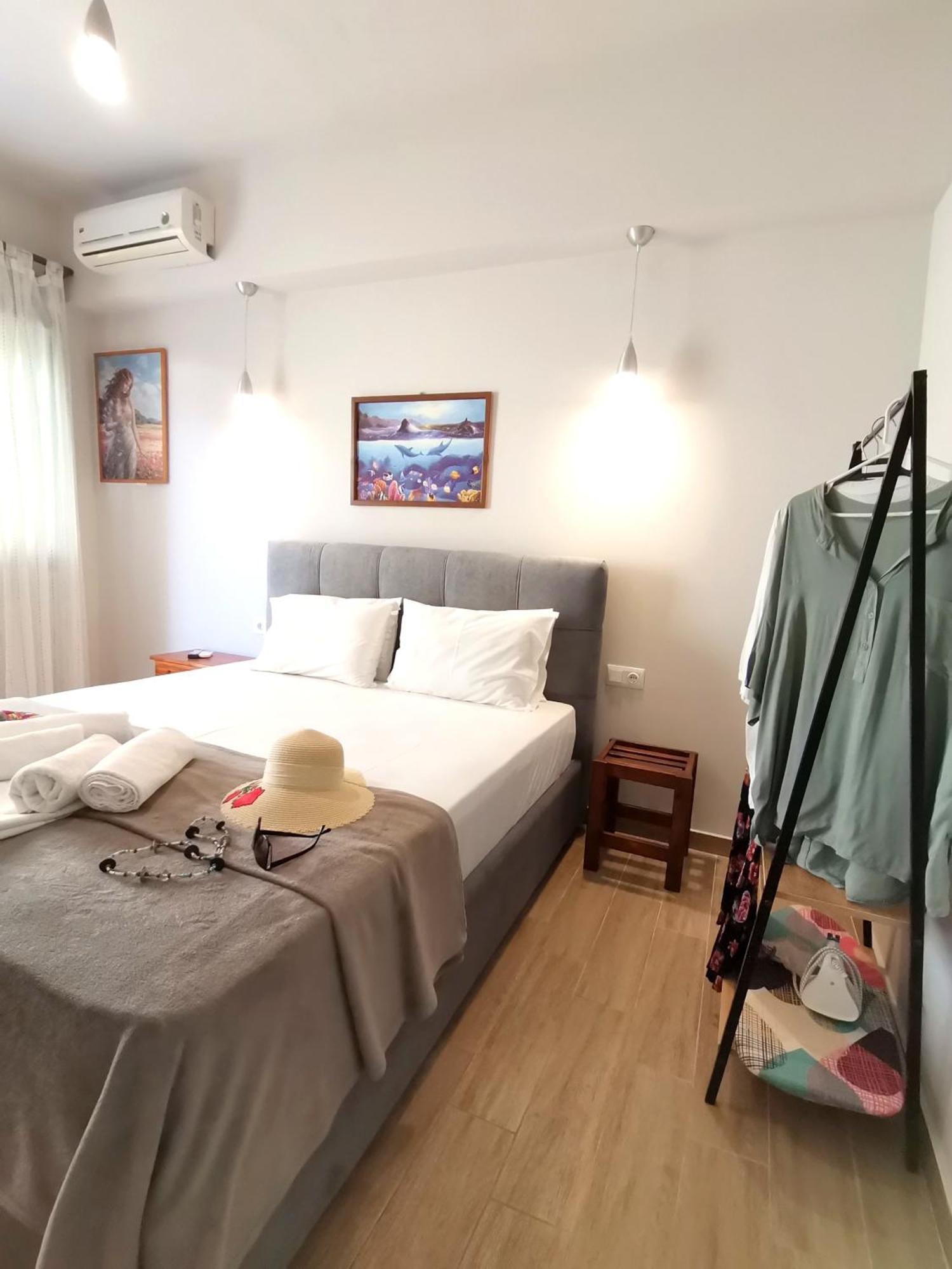 Studios Lia Adults Only -Fully Renovated Криси Амудия Екстериор снимка